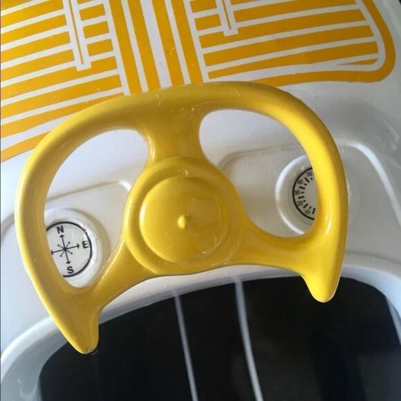 Diecast Metal Motorboat Pedalcar - Picture 5 of 9